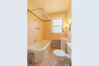 460 Ellsworth Avenue, New Haven, CT 06511 - Photo 29