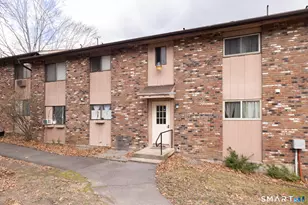 184 Kaynor Dr, Waterbury, CT 06708 - Photo 1