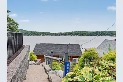 804 West Wakefield Boulevard, Winchester, CT 06098 - Photo 3