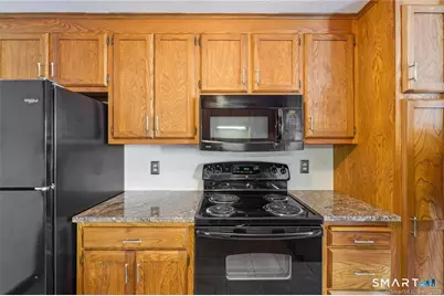 17 Oak Forest Drive #2, Manchester, CT 06042 - Photo 5