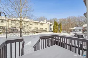17 Oak Forest Dr, Manchester, CT 06042 - Photo 35