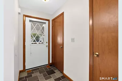 19 Wiggins Farm Drive #E, Simsbury, CT 06070 - Photo 9
