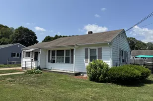 15 Jones Ct, Norwich, CT 06360 - Photo 3