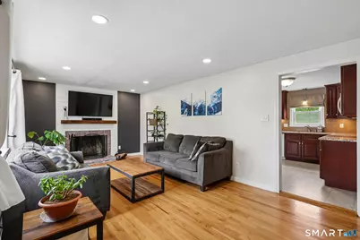 152 Amherst Street, Wethersfield, CT 06109 - Photo 9
