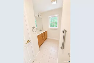 9 Paint Brush Path, Montville, CT 06382 - Photo 9