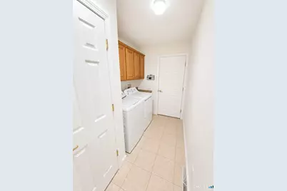 9 Paint Brush Path, Montville, CT 06382 - Photo 11