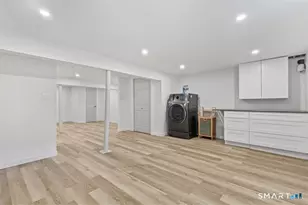 17 Avon Ln, Stamford, CT 06907 - Photo 17