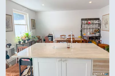 17 Avon Lane, Stamford, CT 06907 - Photo 7
