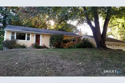 19 Sunshine Road, Waterford, CT 06375 - Photo 1