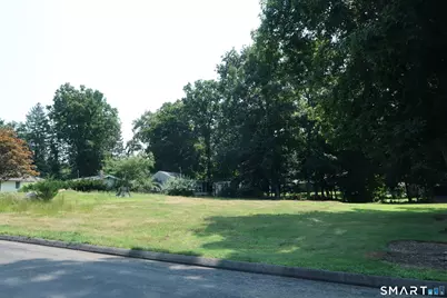 31 Middle Road, Guilford, CT 06437 - Photo 9