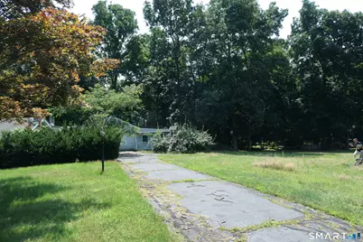 31 Middle Road, Guilford, CT 06437 - Photo 17