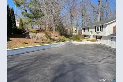 135 Parsonage Hill Road, North Branford, CT 06405 - Photo 3