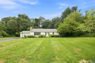 33 Franklin Ln, Glastonbury, CT 06033 - Photo 3