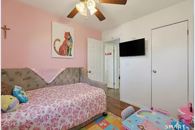 125 Florence Street, East Haven, CT 06512 - Photo 13