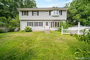 5 Redwood St, Enfield, CT 06082 - Photo 1