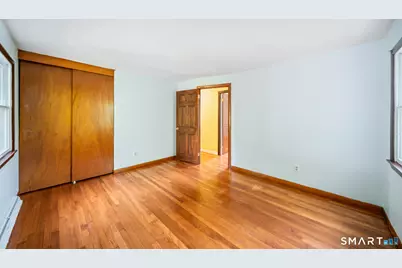 5 Redwood Street, Enfield, CT 06082 - Photo 13