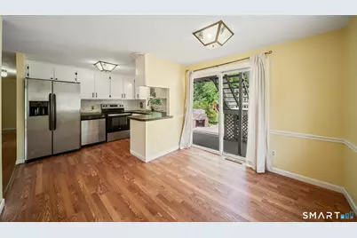 5 Redwood Street, Enfield, CT 06082 - Photo 5