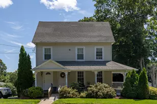 2 Sterling Dr, Clinton, CT 06413 - Photo 1