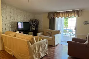 1070 Amity Rd, Bethany, CT 06524 - Photo 17