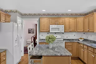 2125 Durham Rd, Madison, CT 06443 - Photo 7