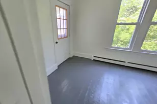 256 Hillside Ave, Waterbury, CT 06710 - Photo 7
