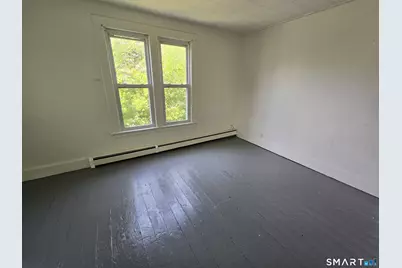 256 Hillside Avenue, Waterbury, CT 06710 - Photo 5