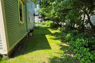 256 Hillside Ave, Waterbury, CT 06710 - Photo 3