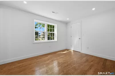 299 West Main Street, Milford, CT 06460 - Photo 19