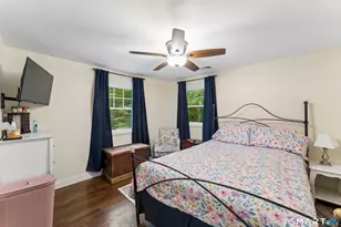 233 Hattertown Rd, Newtown, CT 06470 - Photo 17