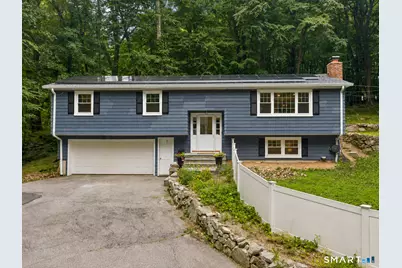 233 Hattertown Road, Newtown, CT 06470 - Photo 3