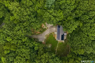 233 Hattertown Rd, Newtown, CT 06470 - Photo 3