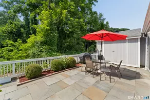 22 Woodbury Pl, Woodbury, CT 06798 - Photo 29