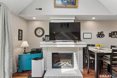 22 Woodbury Place #22, Woodbury, CT 06798 - Photo 5