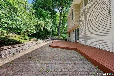 40 Manitook Drive, Oxford, CT 06478 - Photo 5