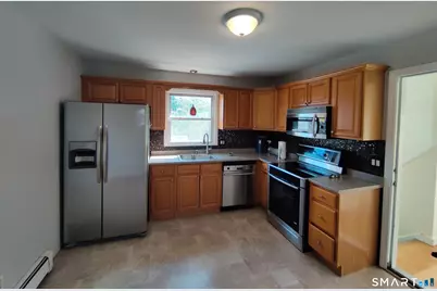 [Address not provided], Bridgeport, CT 06606 - Photo 3