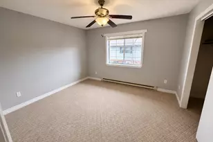 975 Meriden Rd, Waterbury, CT 06705 - Photo 21