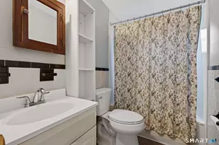 34 Sunrise Cir, Wallingford, CT 06492 - Photo 17