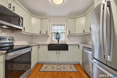 34 Sunrise Circle, Wallingford, CT 06492 - Photo 9