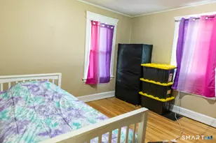 51 Pear St, Waterbury, CT 06708 - Photo 5