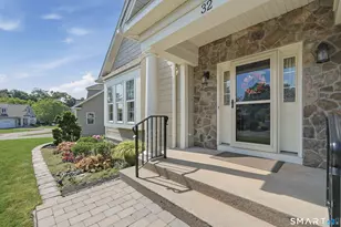 32 Dogwood Ct, Rocky Hill, CT 06067 - Photo 3