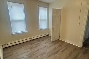 34-36 Barker St, Hartford, CT 06114 - Photo 15
