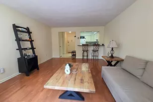 1525 E Putnam Ave, Greenwich, CT 06870 - Photo 5