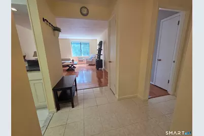 1525 East Putnam Avenue #201, Greenwich, CT 06870 - Photo 9