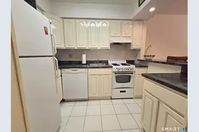 1525 East Putnam Avenue #201, Greenwich, CT 06870 - Photo 7