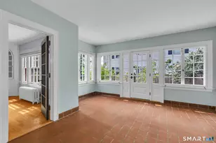 25 Walbridge Rd, West Hartford, CT 06119 - Photo 13