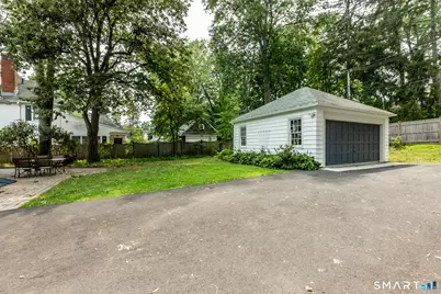 25 Walbridge Road, West Hartford, CT 06119 - Photo 35