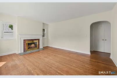 4 Hassake Road, Greenwich, CT 06870 - Photo 3