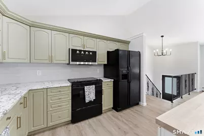 99 Pepperbush Way, Windsor, CT 06095 - Photo 7