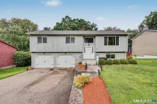35 Bruce Dr, Shelton, CT 06484 - Photo 1