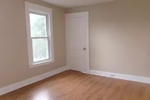 182 Oak St, Waterbury, CT 06704 - Photo 3